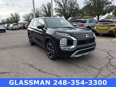 Used 2023 Mitsubishi Outlander SE