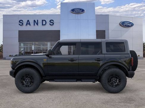 New 2026 Ford Bronco Badlands AWD/4WD image 3