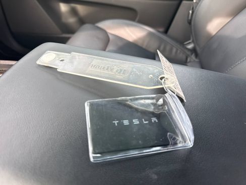 Used 2022 Tesla Model X AWD/4WD image 33