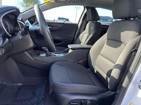 Used 2023 Chevrolet Malibu LS w/ Driver Confidence Package image 22