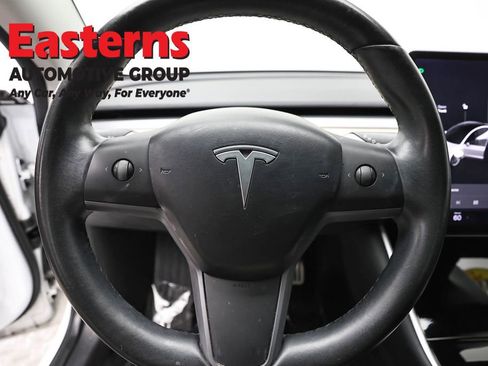 Used 2018 Tesla Model 3 Long Range AWD/4WD image 10