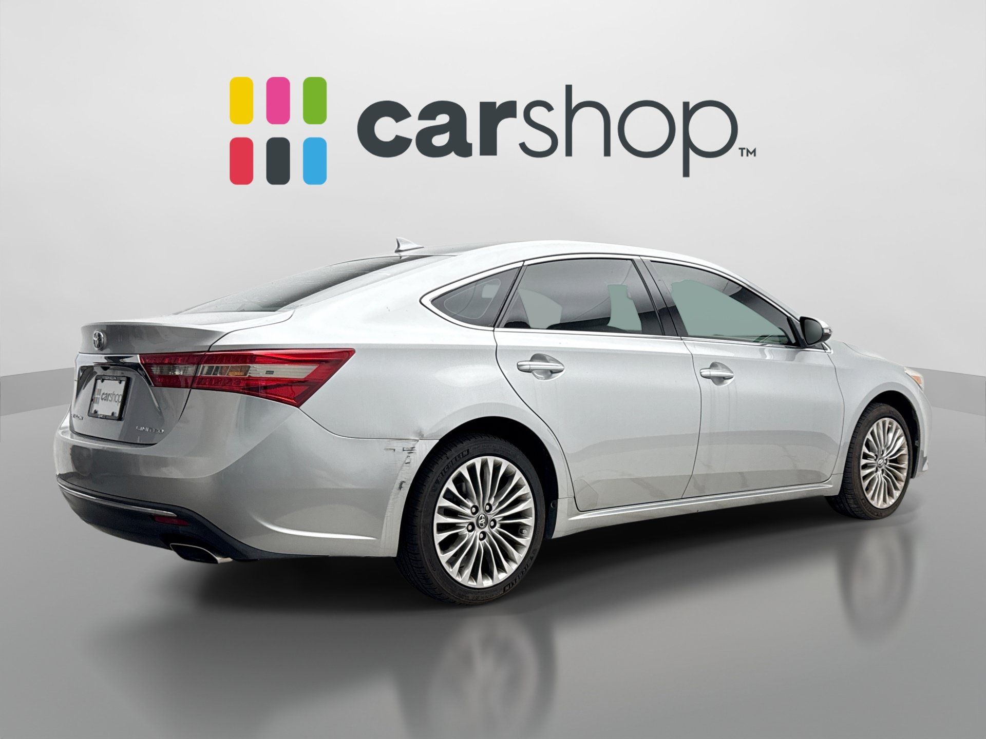 Used 2017 Toyota Avalon Limited FWD image 5