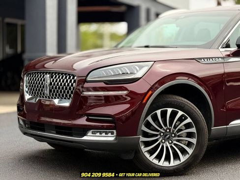 Used 2021 Lincoln Aviator Reserve w/ Class IV Trailer Tow Package AWD/4WD image 2