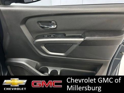 Used 2015 Nissan Titan SV w/ SV Value Truck Package image 32