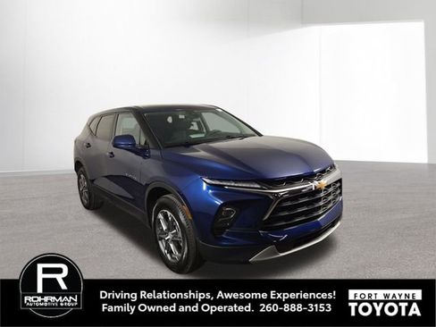Used 2023 Chevrolet Blazer LT w/ Driver Confidence Package FWD image 4