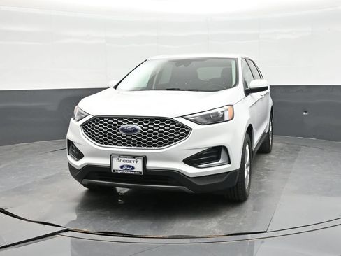 Certified 2024 Ford Edge SEL AWD/4WD image 12