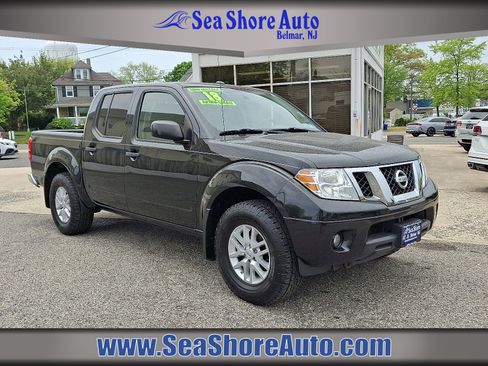 Used 2018 Nissan Frontier SV w/ Value Truck Package AWD/4WD image 1