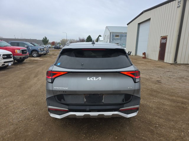 Used 2023 Kia Sportage LX AWD/4WD image 6