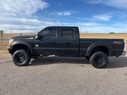 Used 2013 Ford F350 Lariat w/ Lariat Ultimate Pkg image 2