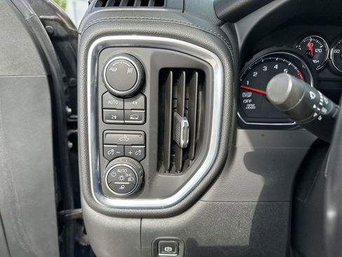 Used 2019 Chevrolet Silverado 1500 LT w/ All-Star Edition AWD/4WD image 17