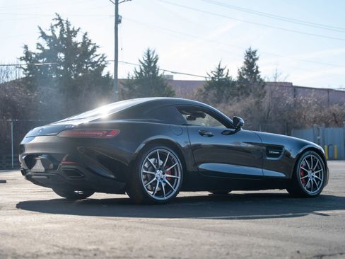 Used 2016 Mercedes-Benz AMG GT S image 4