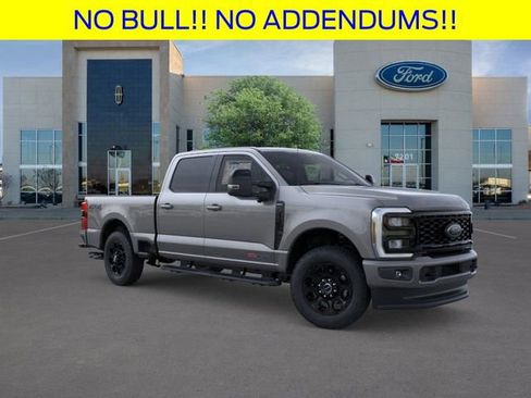 New 2026 Ford F250 Lariat w/ Black Appearance Package image 8