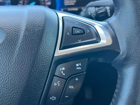 Used 2023 Ford Edge SEL w/ Convenience Package image 24