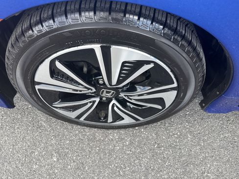 Used 2016 Honda Civic EX-T image 10