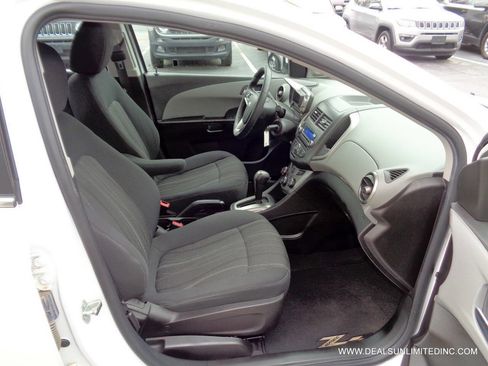 Used 2013 Chevrolet Sonic LT w/ Wheels and Fog Lamp Package FWD image 15