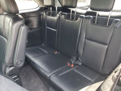Used 2017 Toyota Highlander SE AWD/4WD image 12