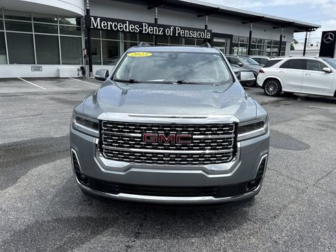 Used 2023 GMC Acadia Denali w/ Denali Ultimate Package FWD image 8