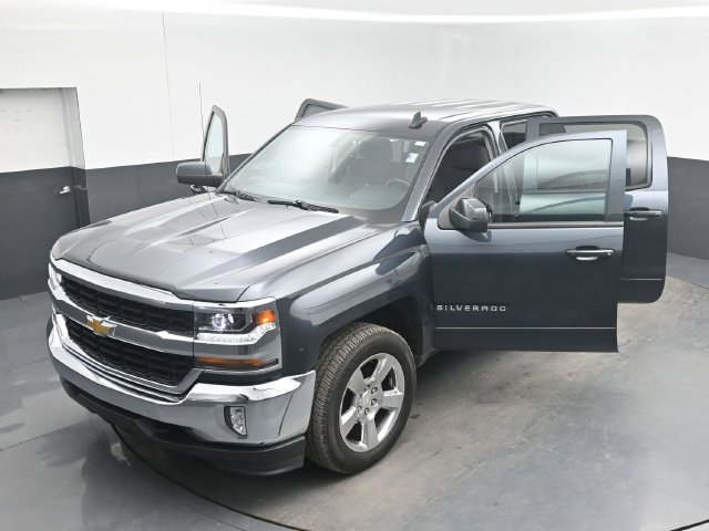 Used 2017 Chevrolet Silverado 1500 LT w/ All Star Edition AWD/4WD image 49