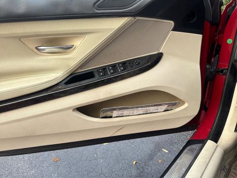 Used 2013 BMW 640i Convertible RWD image 21