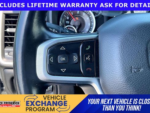 Used 2019 RAM 1500 Big Horn AWD/4WD image 15