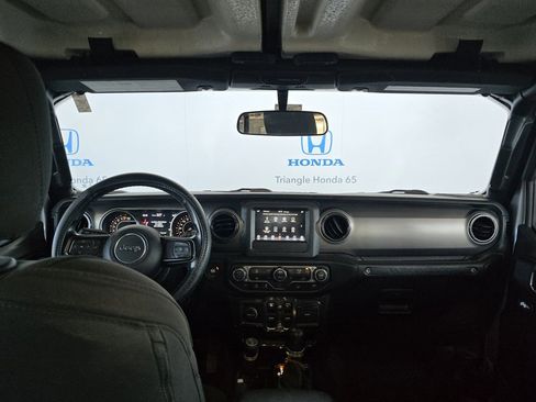 Used 2021 Jeep Wrangler Unlimited Sport image 6