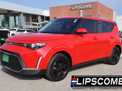 Used 2024 Kia Soul S FWD image 1