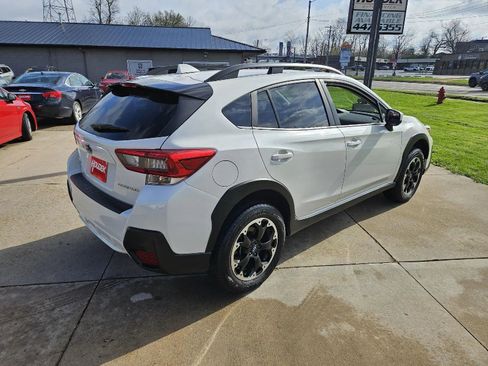 Used 2021 Subaru Crosstrek 2.0i Premium w/ Moonroof Package image 6