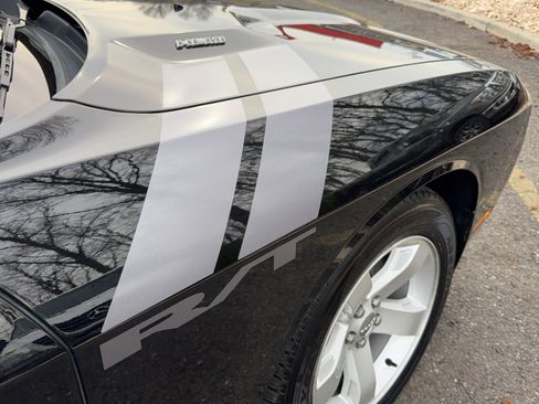 Used 2012 Dodge Challenger R/T Plus image 27