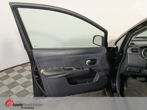 Used 2009 Nissan Versa 1.8 S w/ PWR Pkg FWD image 9