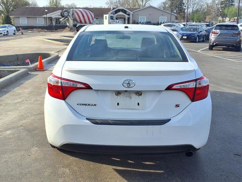 Used 2015 Toyota Corolla S Premium image 26