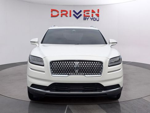 Used 2023 Lincoln Nautilus Reserve w/ Equipment Group 201A image 8