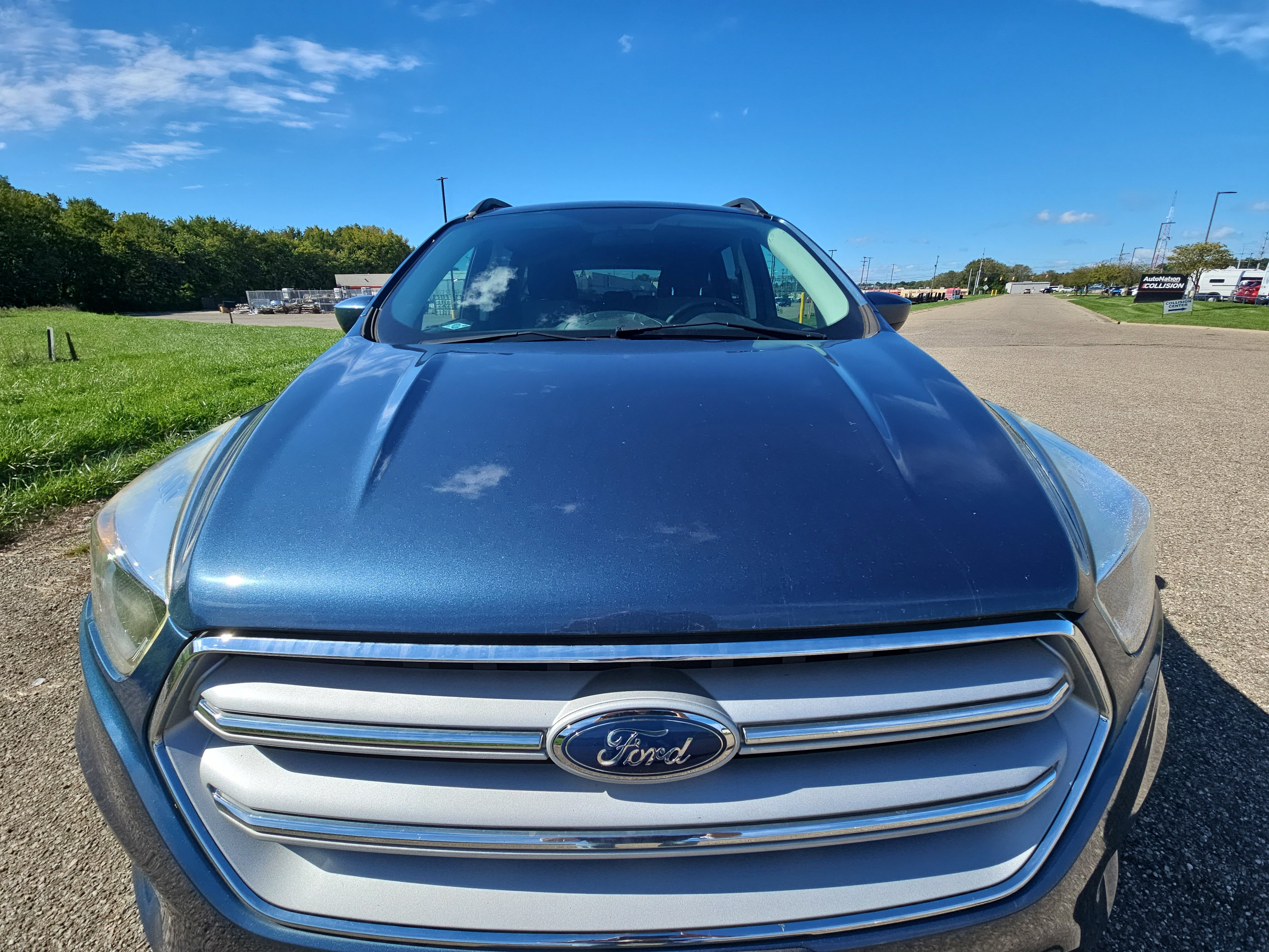 Used 2018 Ford Escape SE FWD image 10