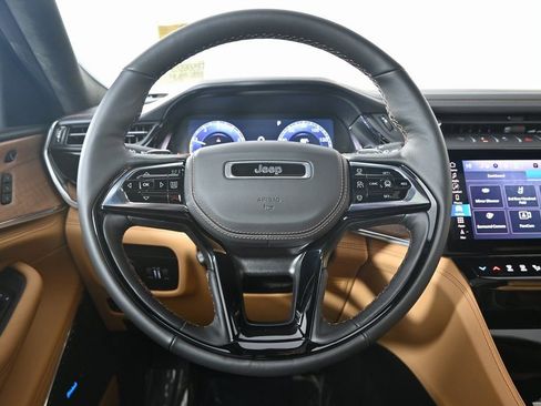 New 2026 Jeep Grand Cherokee L Summit image 37