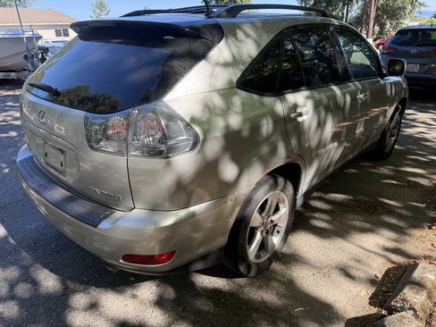 Used 2004 Lexus RX 330 FWD image 4