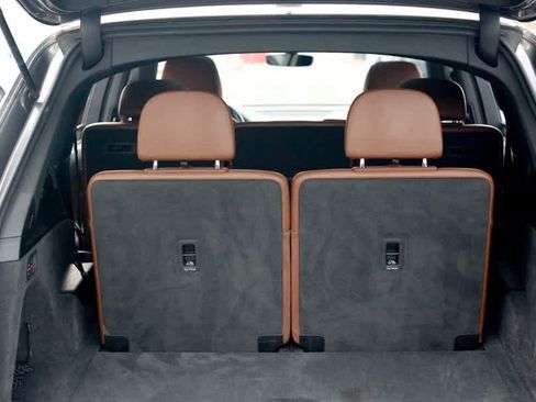 Used 2018 Audi Q7 3.0T Prestige w/ Prestige Package image 29