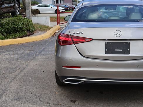 Used 2023 Mercedes-Benz C 300 Sedan w/ Exclusive Trim Package image 18
