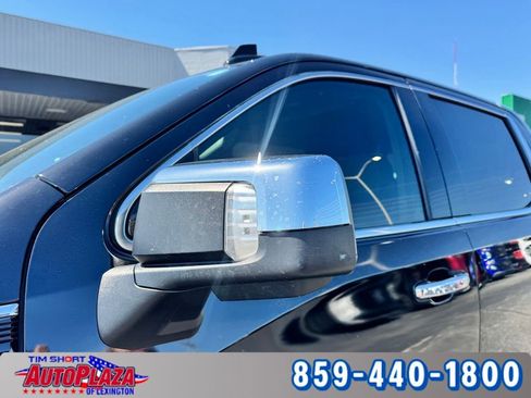 Used 2020 GMC Sierra 1500 SLT w/ SLT Premium Plus Package AWD/4WD image 17