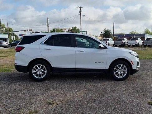 Certified 2024 Chevrolet Equinox LT AWD/4WD image 9