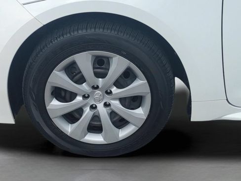 Used 2024 Toyota Corolla LE FWD image 25