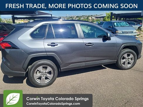 Used 2025 Toyota RAV4 XLE AWD/4WD image 6