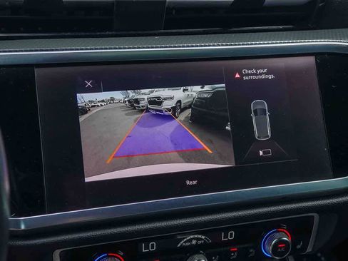 Used 2020 Audi Q3 2.0T Premium image 21