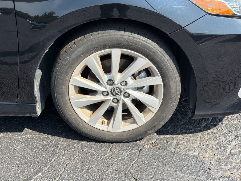 Used 2024 Toyota Camry LE FWD image 14
