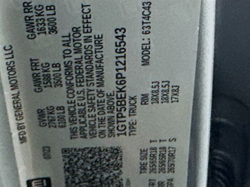 Used 2023 GMC Canyon Elevation w/ Convenience Package image 12