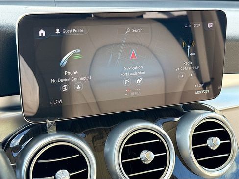 Used 2021 Mercedes-Benz GLC 300 w/ Multimedia Package image 16