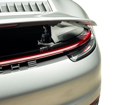 Used 2020 Porsche 911 Carrera S image 18