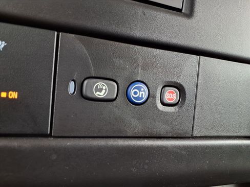 Used 2024 Chevrolet Express 3500 LS w/ Chrome Appearance Package image 7