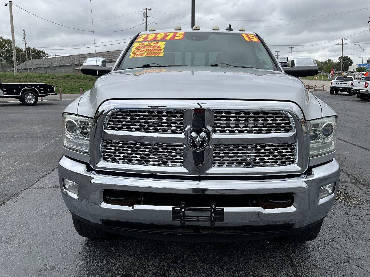 Used 2015 RAM 2500 Laramie w/ Convenience Group AWD/4WD image 8