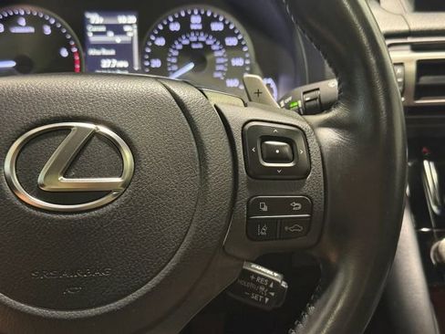 Used 2021 Lexus IS 300 w/ Comfort Package RWD image 18