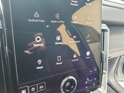 New 2026 GMC Acadia Elevation image 30