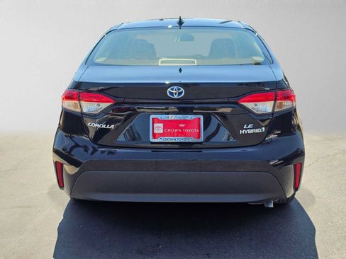 Certified 2024 Toyota Corolla LE FWD image 4